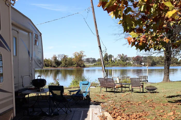 Jay Landings Marina & RV Park Picture 3