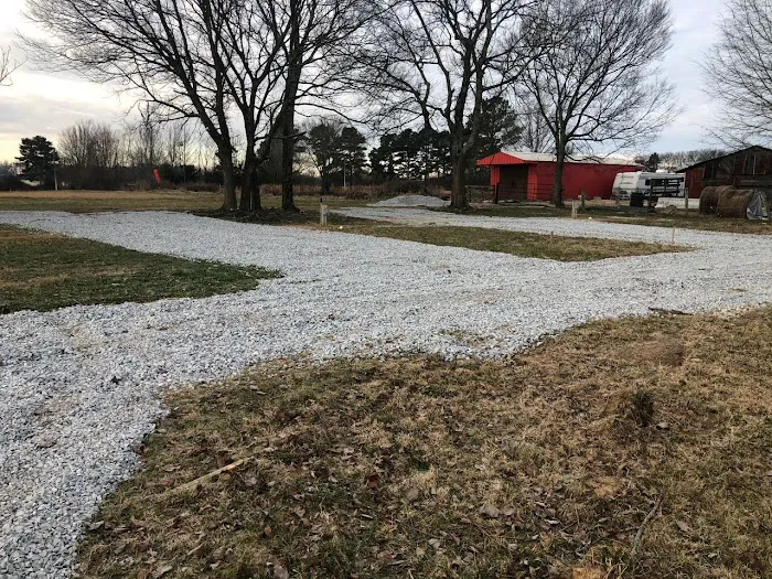 Platos Branch Farm RV Park Picture 4