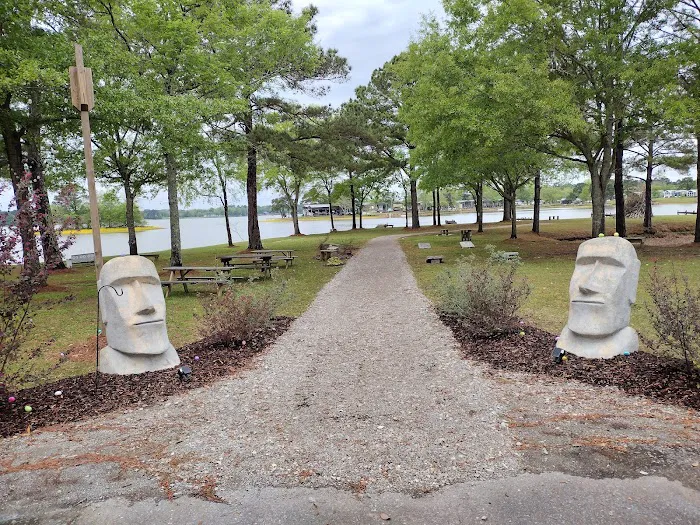 Riverbay Resort Picture 4