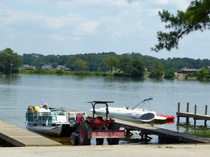 Lakeside Landing RV Park & Marina Picture 5
