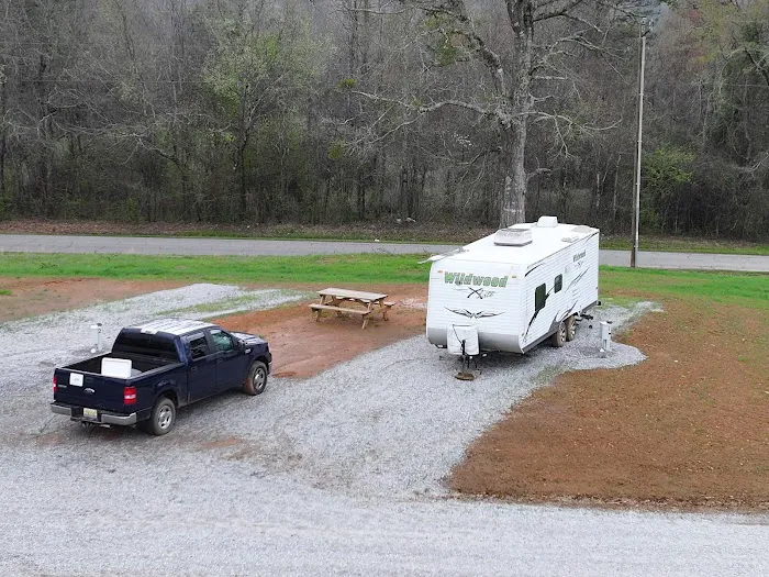 Real Nice and Easy RV Park Picture 2