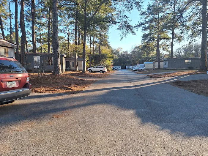 Glenbrook Mobile Home Community Picture 3