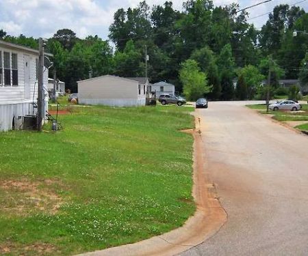 Opelika Mobile Home Park