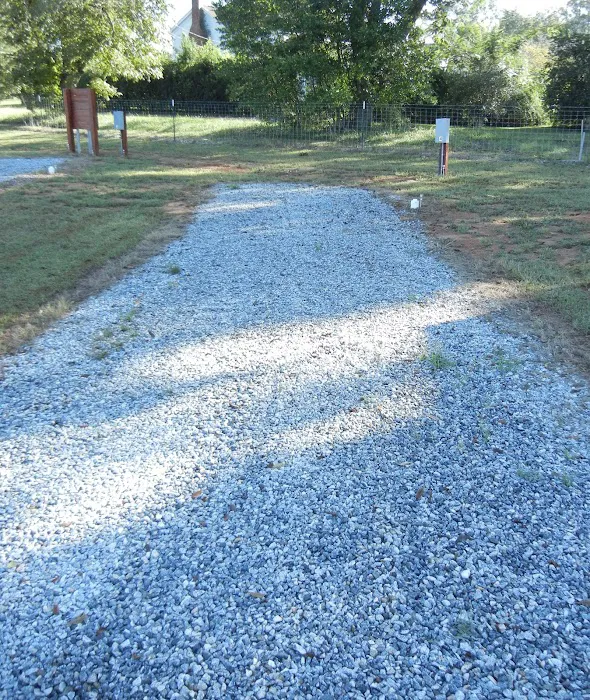 City Limits RV Resort Picture 9