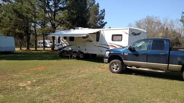 Omussee Creek RV Park Picture 9