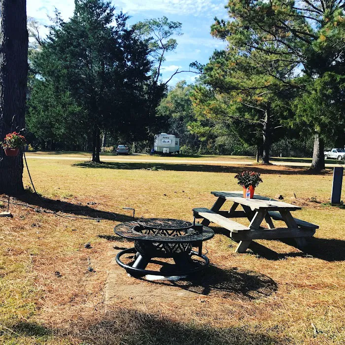 Omussee Creek RV Park Picture 8