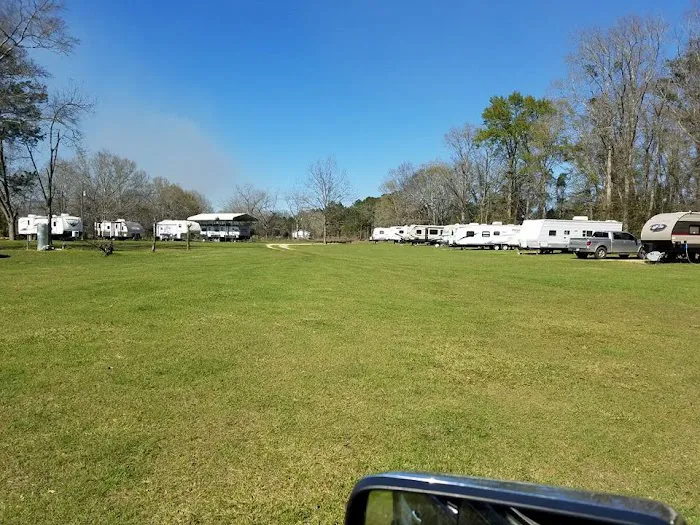 Happy Hideaway rv resort Picture 9