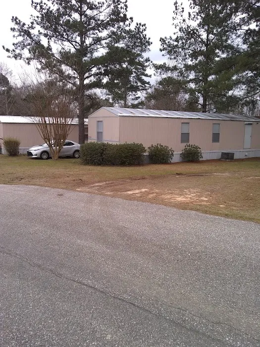 Pointe South Mobile Estates Picture 6