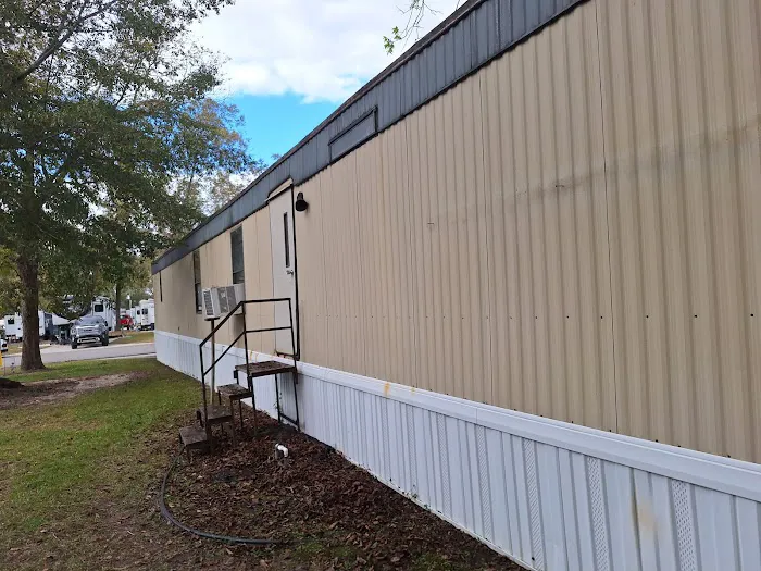 Dothan RV Park Picture 8