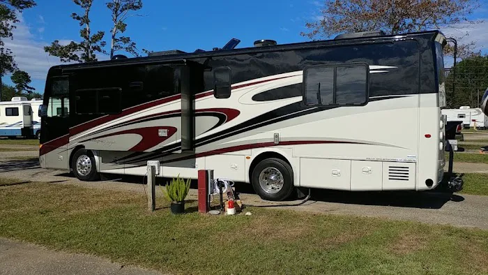 Mr D's RV Park Picture 3