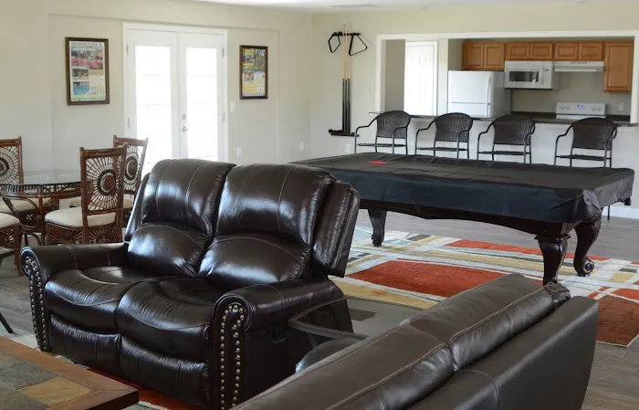 Florida Caverns RV Resort at Merritt's Mill Pond Picture 5