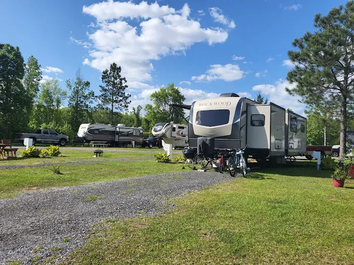 HitchinPost RV Park and Campground Picture 2