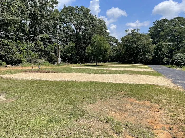 Camp Rucker RV Park Picture 6