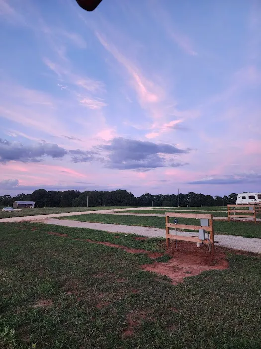 DJ's Peanut Patch RV Park Picture 2
