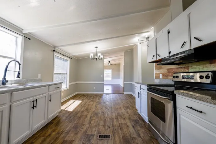 Friendly Place Rentals Picture 7