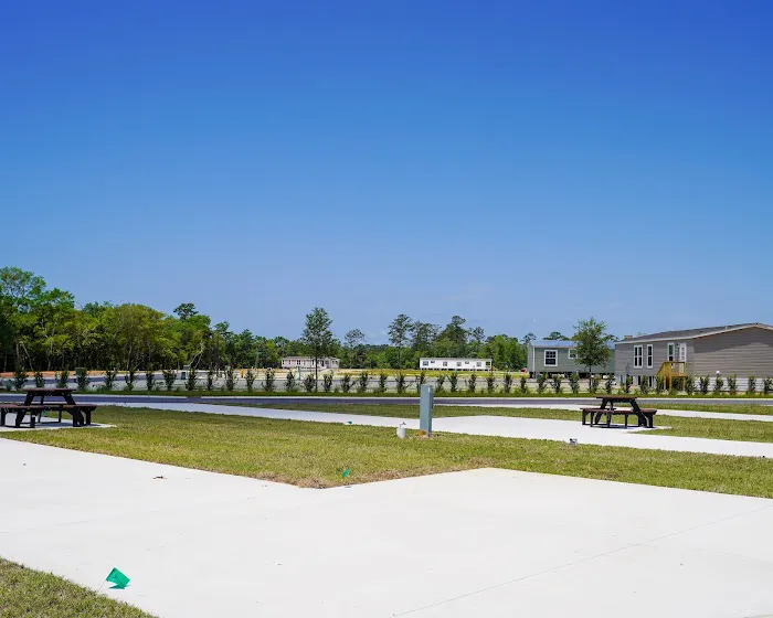 Riverwalk Landing Cottages & RV Park Picture 3