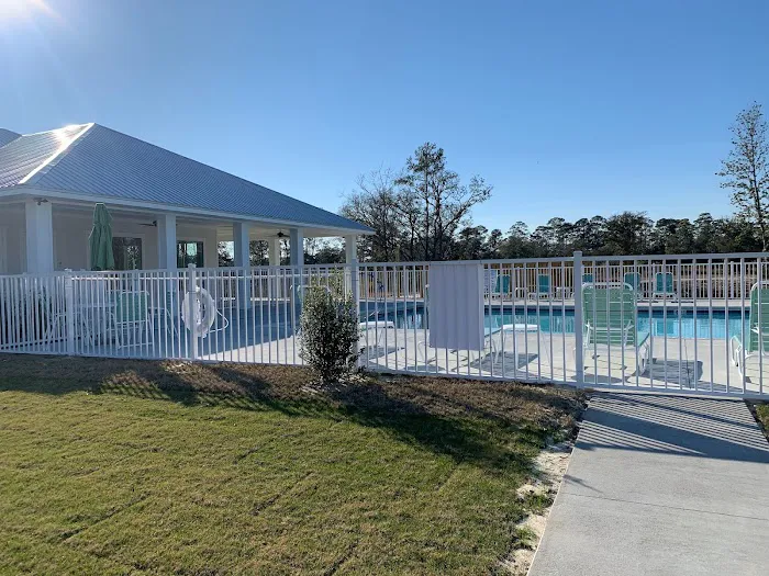 Riverwalk Landing Cottages & RV Park Picture 8