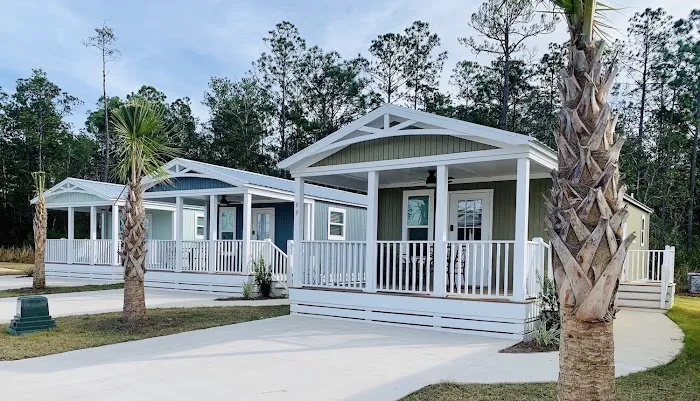 Riverwalk Landing Cottages & RV Park Picture 9