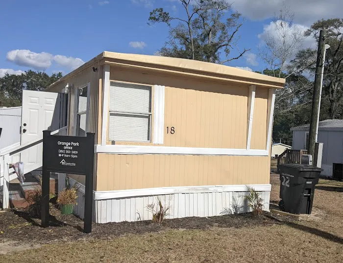 Orange Park Mobile Home Community Picture 4