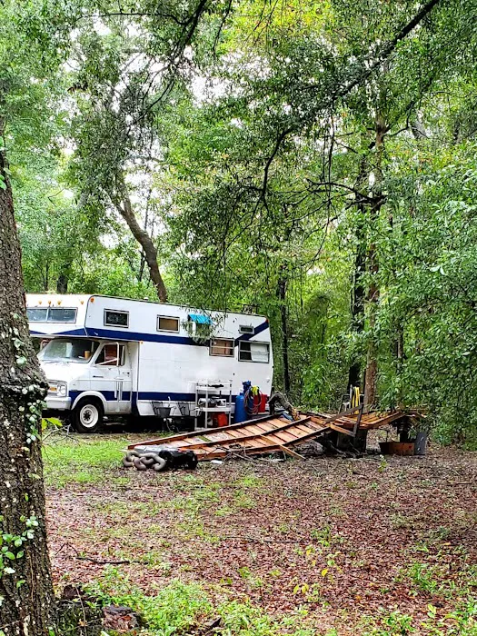 Tallahassee Oakwoods Mobile Home & RV Park Picture 2