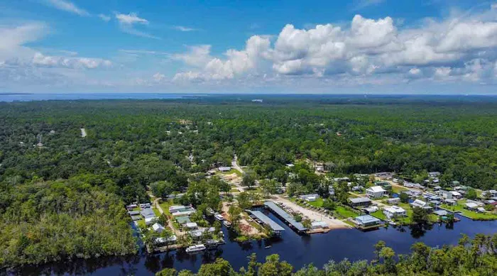Black Creek Lodge RV Park Picture 6
