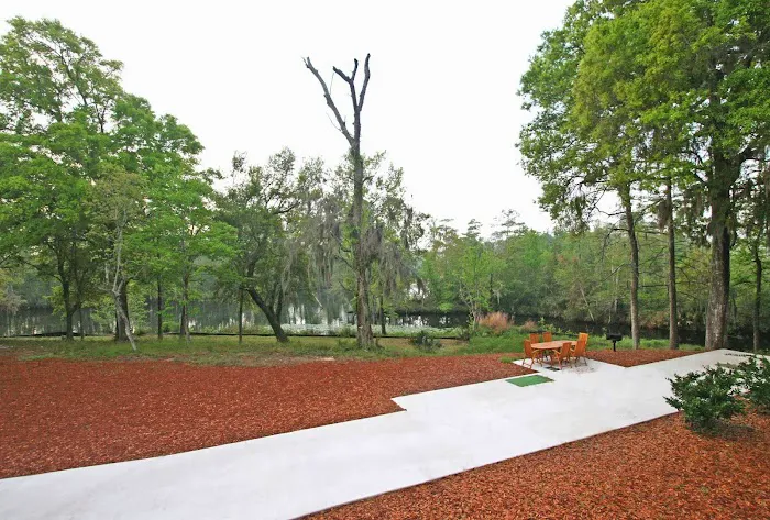 Live Oak Landing Picture 6