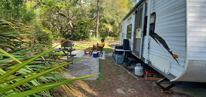 Peach Creek RV Park Picture 3