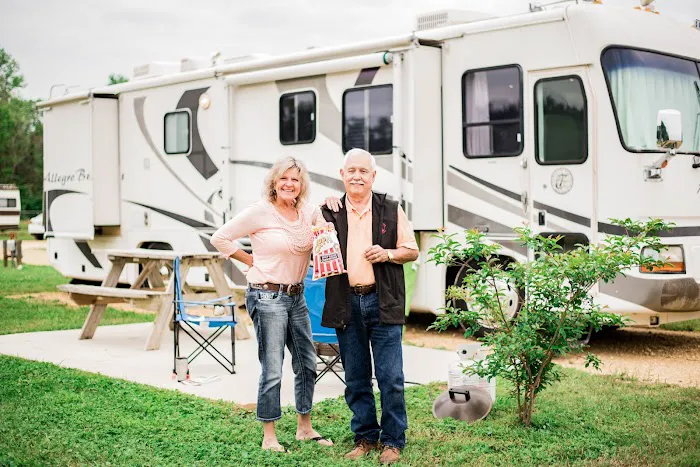 Cypress Landing RV Park & Lakeside Club Picture 7