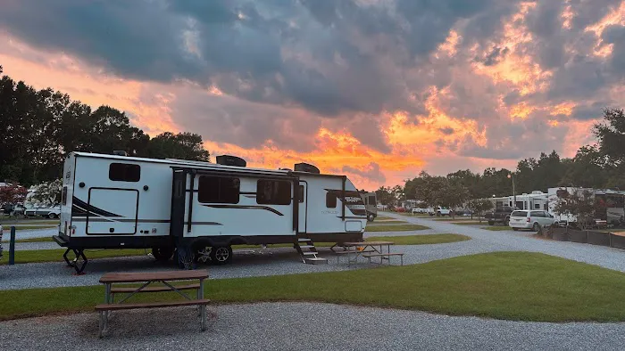 Eagle's Landing RV Park Picture 5