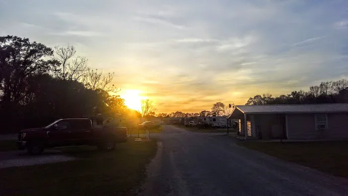 Eagle's Landing RV Park Picture 3