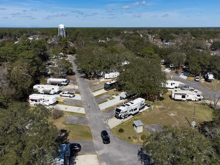 Forest Grove RV Park Picture 9