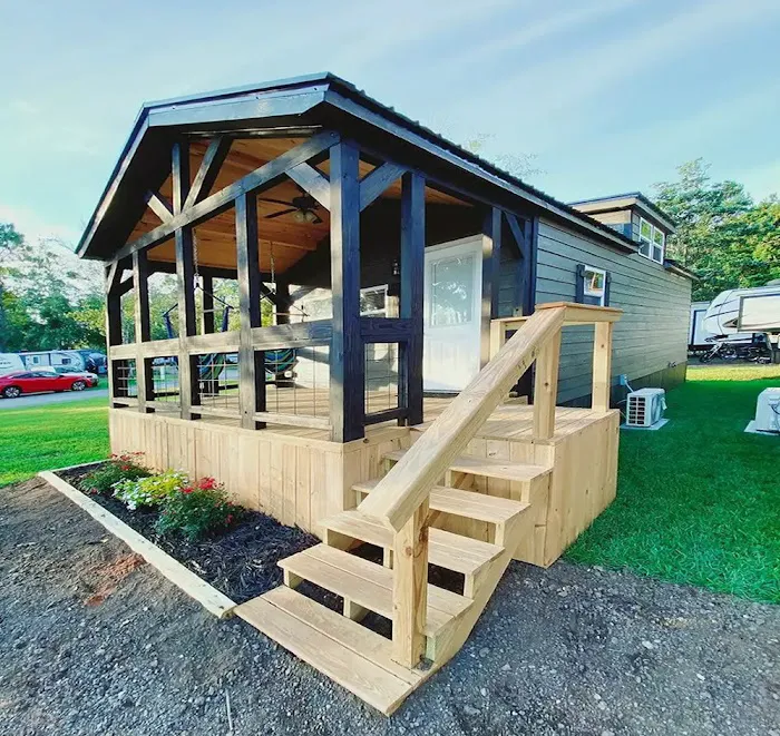 Unhitched RV | Garcon Point Picture 6