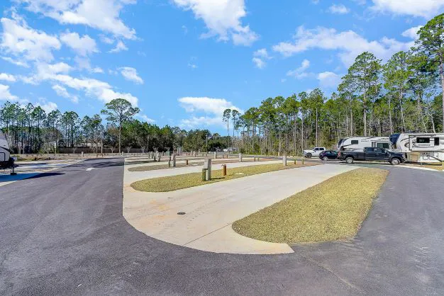 Holley Navarre RV Park Picture 1