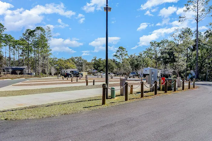 Holley Navarre RV Park Picture 5