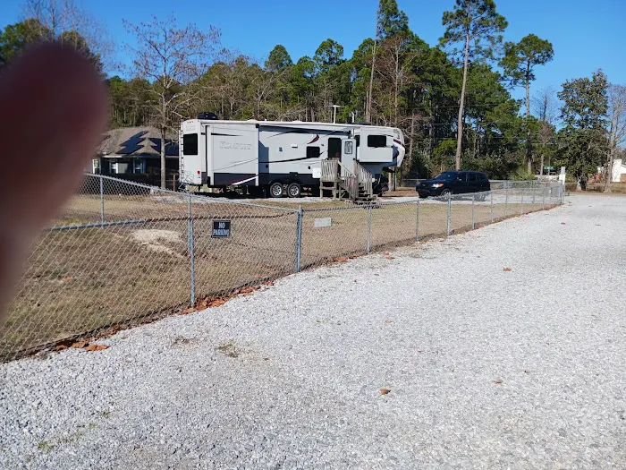 Deer Trail Estates RV/Mobilehome Park Picture 5