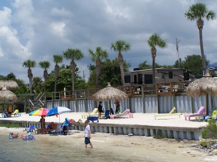Emerald Beach RV Park Picture 9
