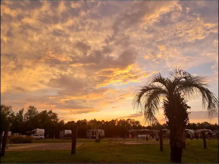 Avalon Landing RV Park Pensacola Picture 7