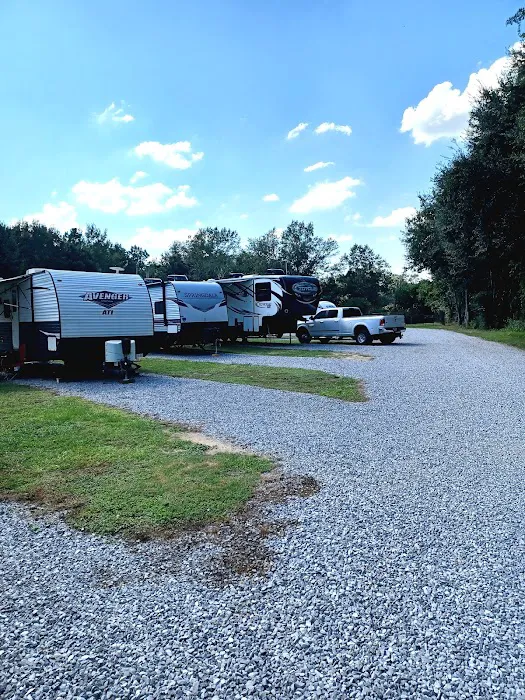 Woodbine RV Park Picture 9