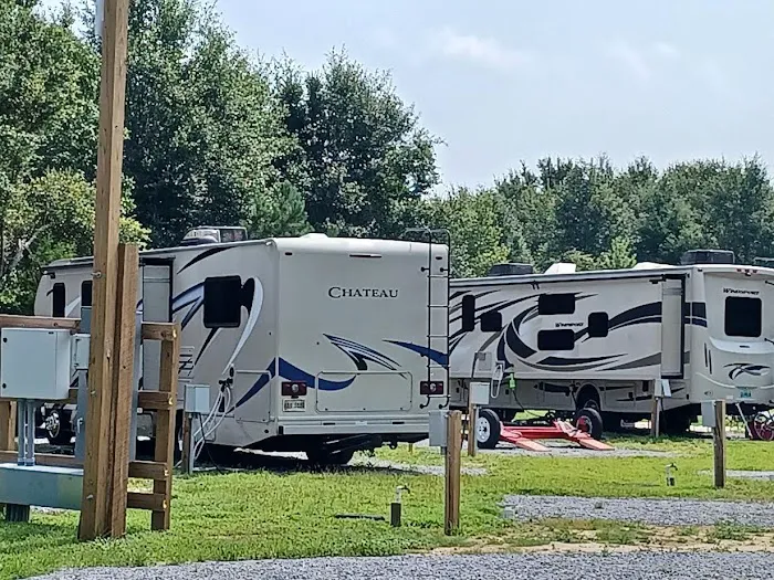 Woodbine RV Park Picture 2