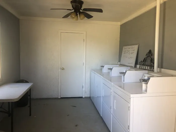 Owassa Lakeside RV Picture 3