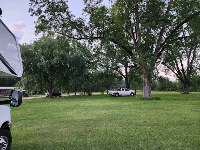 Country Sunshine RV Park Picture 7