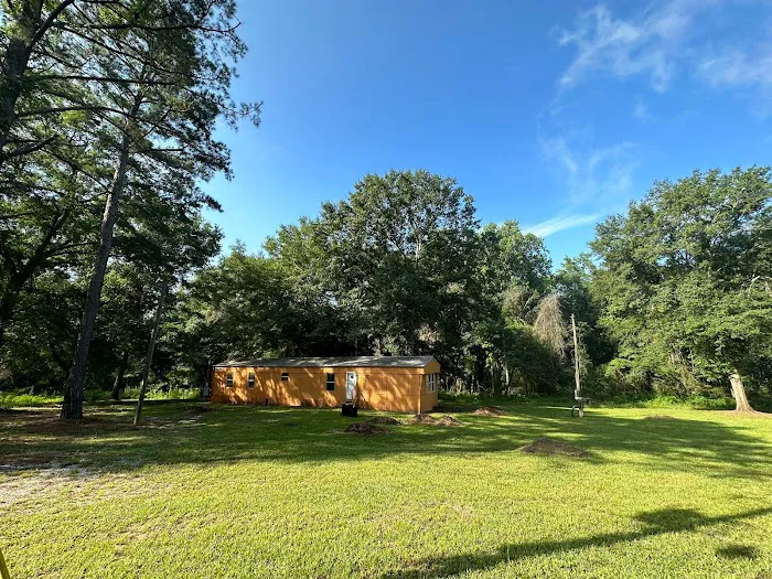 Clearwater RV & Mobile Home Park Picture 7