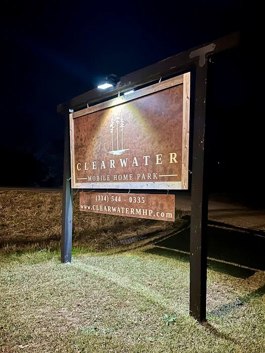 Clearwater RV & Mobile Home Park Picture 2