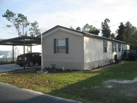 Rustic Acres Mobile Home Park Picture 5