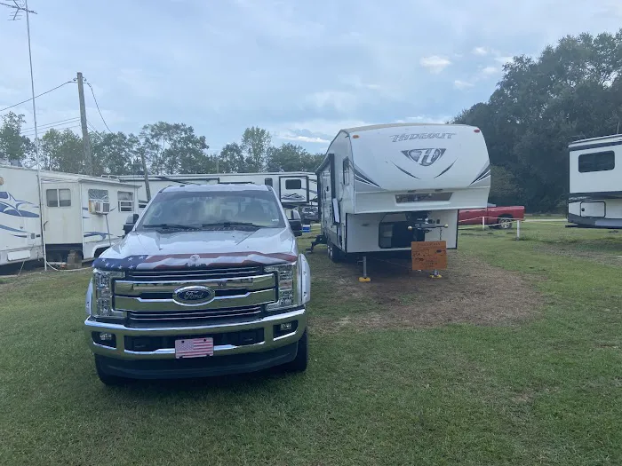 Gandy’s RV Park Picture 5
