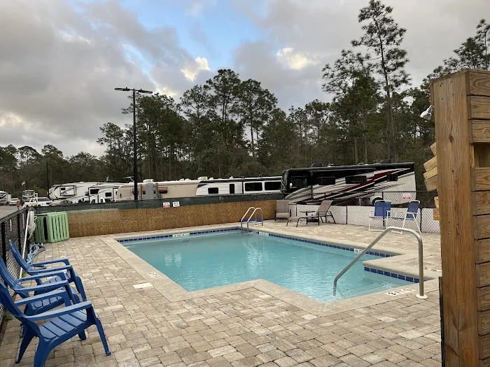 Pensacola North RV Resort Picture 4