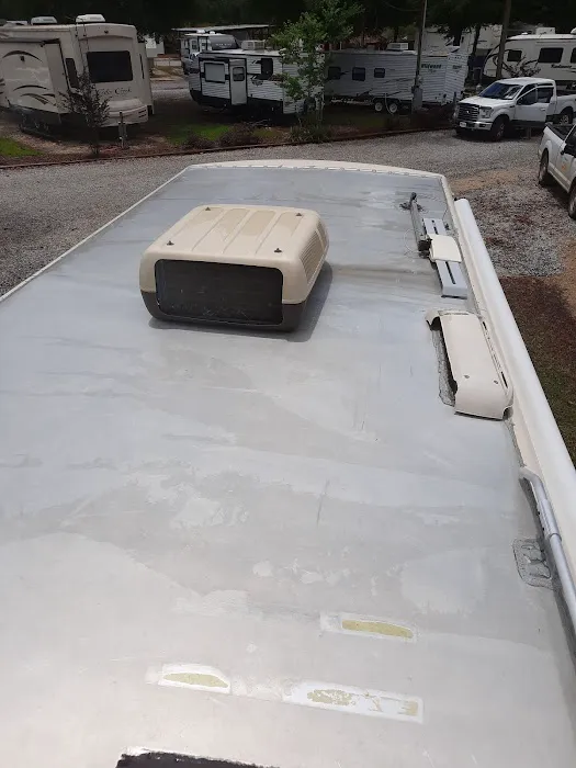 TALL OAKS RV PARK Picture 7