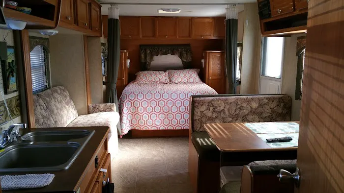 Pensacola Beach RV Resort Picture 6