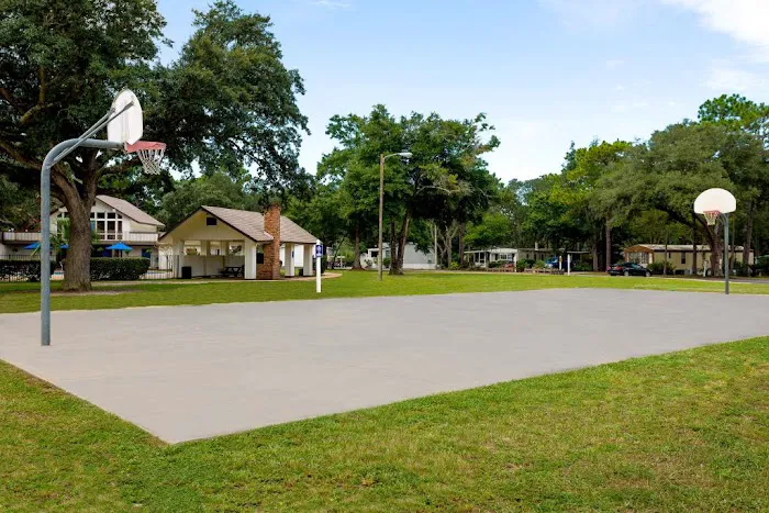 Timberlake Manufactured Home Community Picture 3