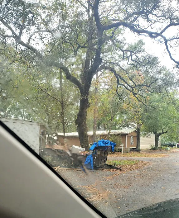 Queen Anne Mobile Home Park Picture 2